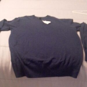 Men's Navy Blue Sweater